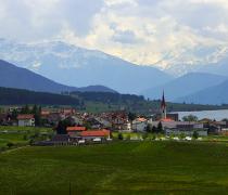 San Valentino sul lago omonimo